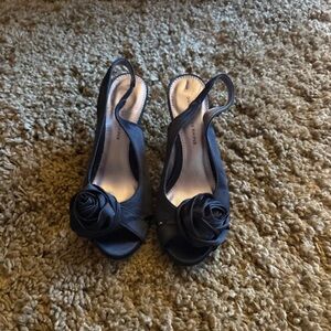 Dorothy Perkins Elegant Black Heels with Floral Accent